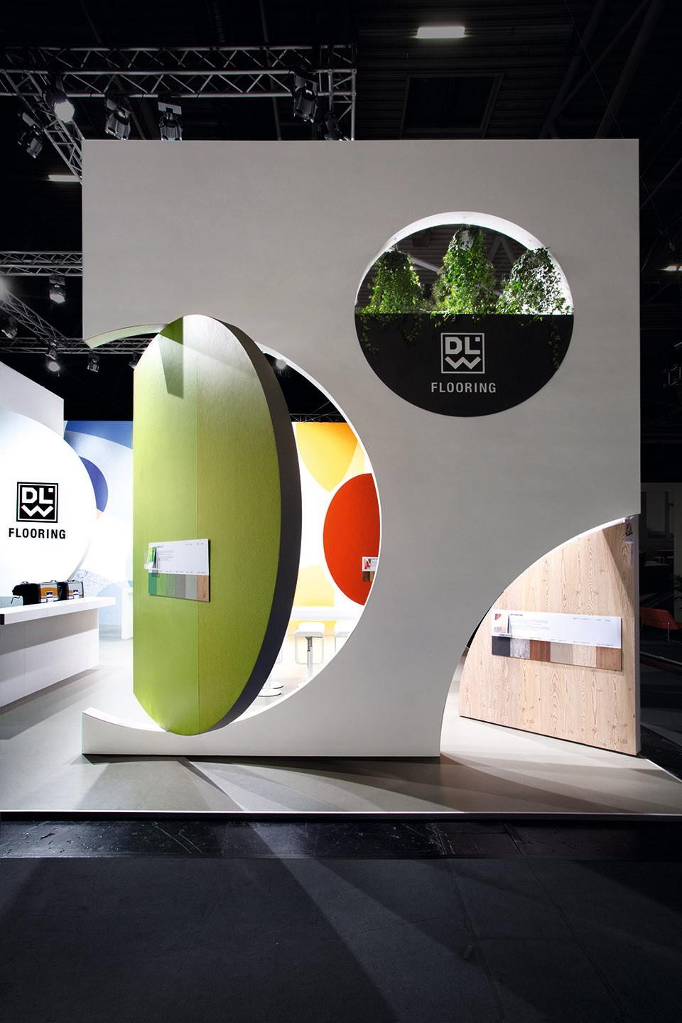 企業(yè)產(chǎn)品展廳設(shè)計(jì)效果圖5 企業(yè)產(chǎn)品展廳設(shè)計(jì)效果圖5