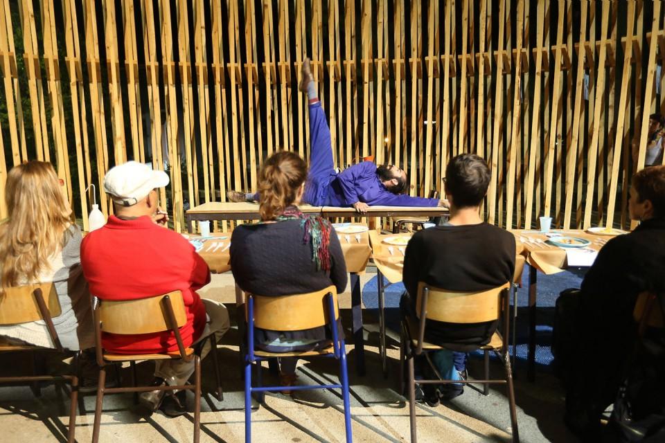 深圳建筑企業(yè)展廳設計2