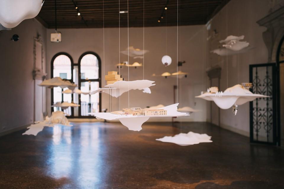 深圳做家具展廳建筑設(shè)計(jì)圖1 深圳做家具展廳建筑設(shè)計(jì)圖1