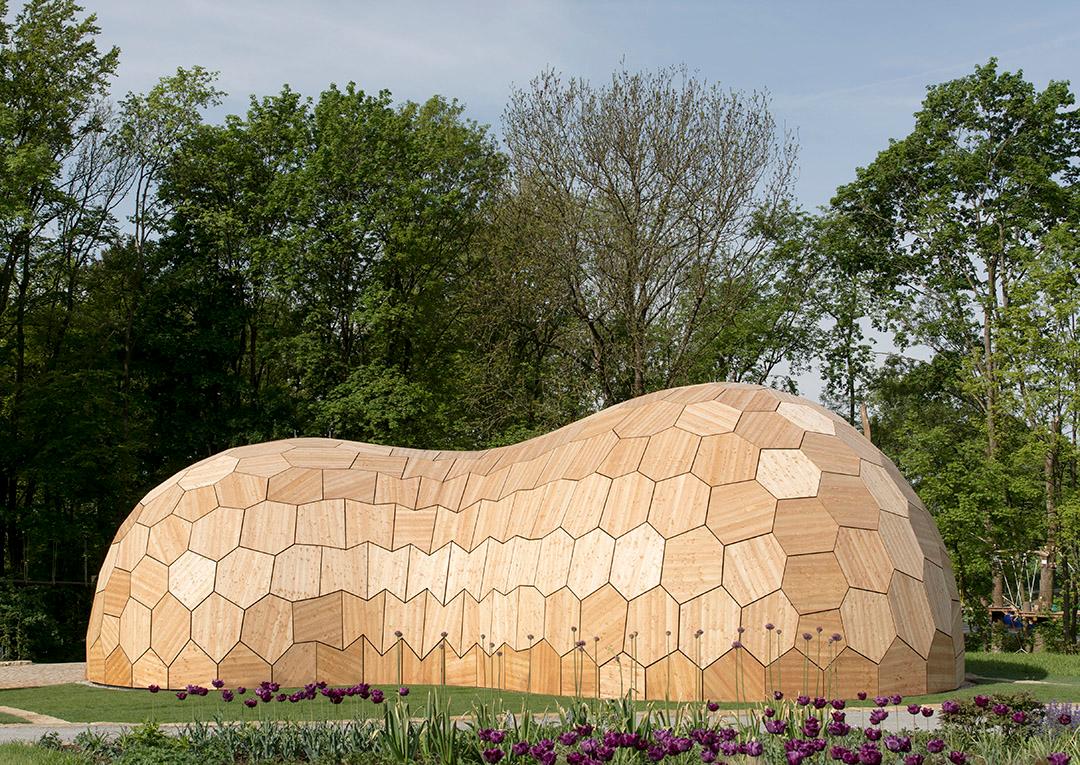 國(guó)外裝配的輕型木殼展覽館展廳設(shè)計(jì)圖3