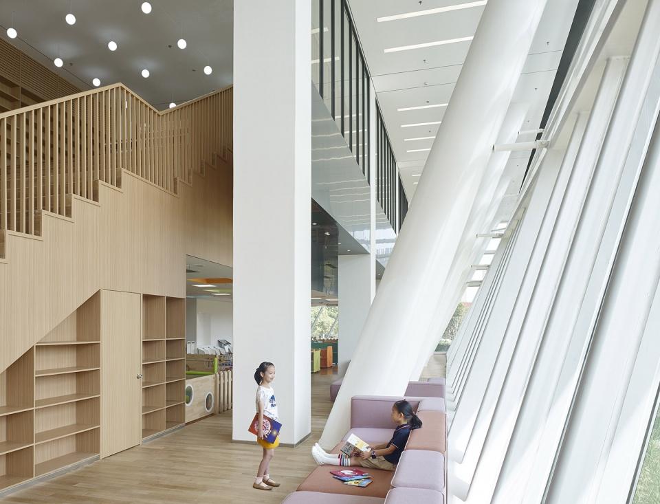 深圳市民中心多媒 體展廳設(shè)計3 深圳市民中心多媒 體展廳設(shè)計3