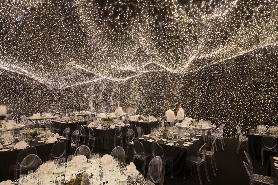 多媒體餐飲行業(yè)數(shù)字展廳系統(tǒng)設(shè)計(jì)2 多媒體餐飲行業(yè)數(shù)字展廳系統(tǒng)設(shè)計(jì)2