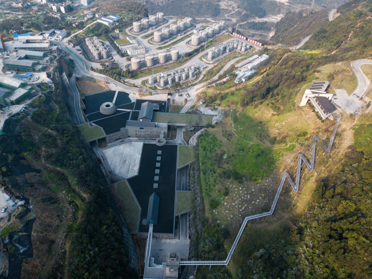 %E5%9B%BE2-%E5%AD%98%E5%9C%A8%E5%BB%BA%E7%AD%91.jpg %E5%9B%BE2-%E5%AD%98%E5%9C%A8%E5%BB%BA%E7%AD%91.jpg