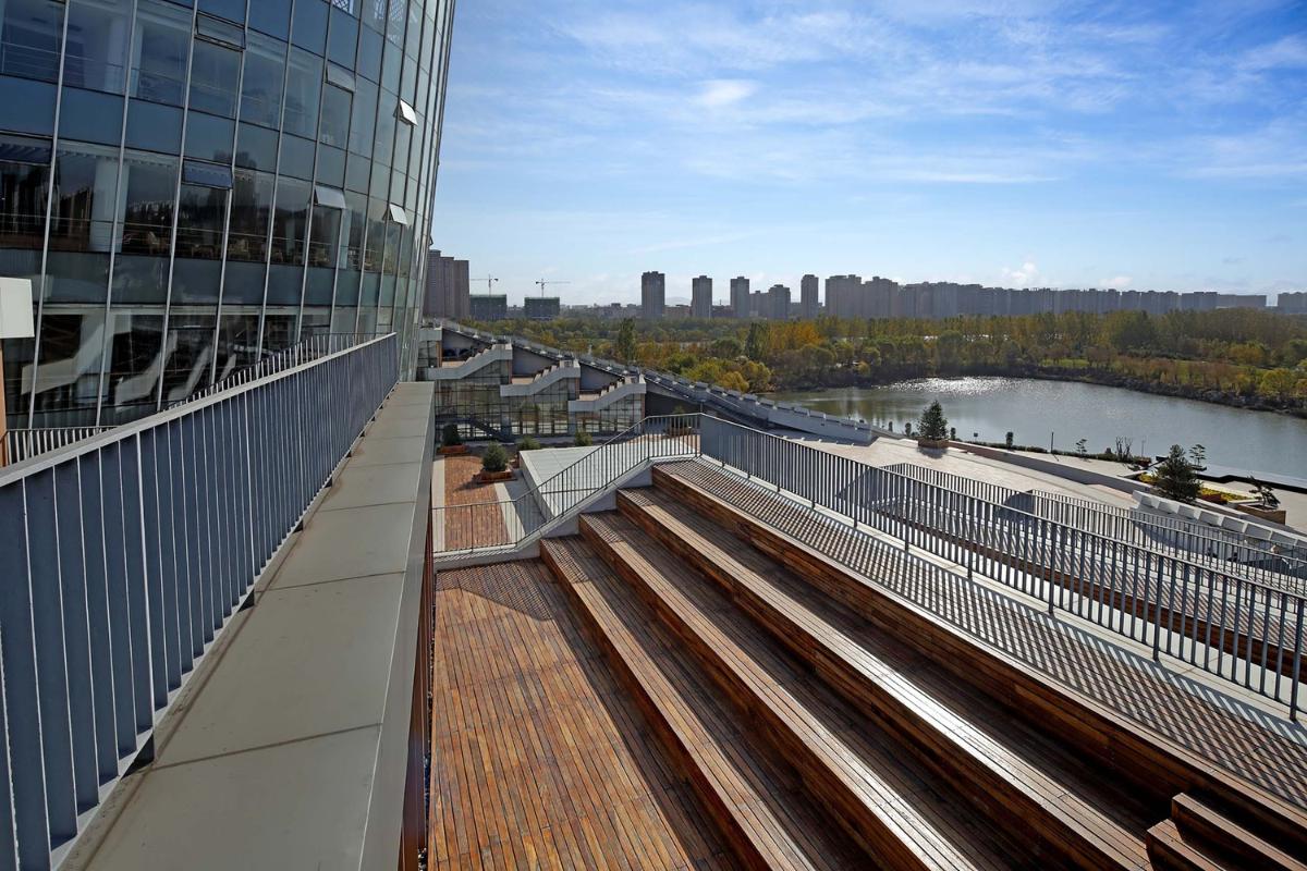 07-%E5%B1%82%E5%8F%B0%E5%8F%A0%E8%90%BD.jpg 07-%E5%B1%82%E5%8F%B0%E5%8F%A0%E8%90%BD.jpg