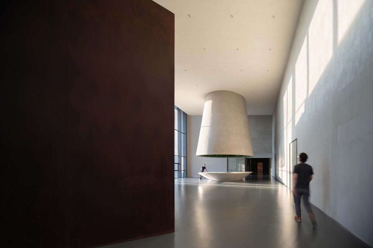 19_社區(qū)劇場前廳(攝影:曾天培).jpg 19_社區(qū)劇場前廳(攝影:曾天培).jpg