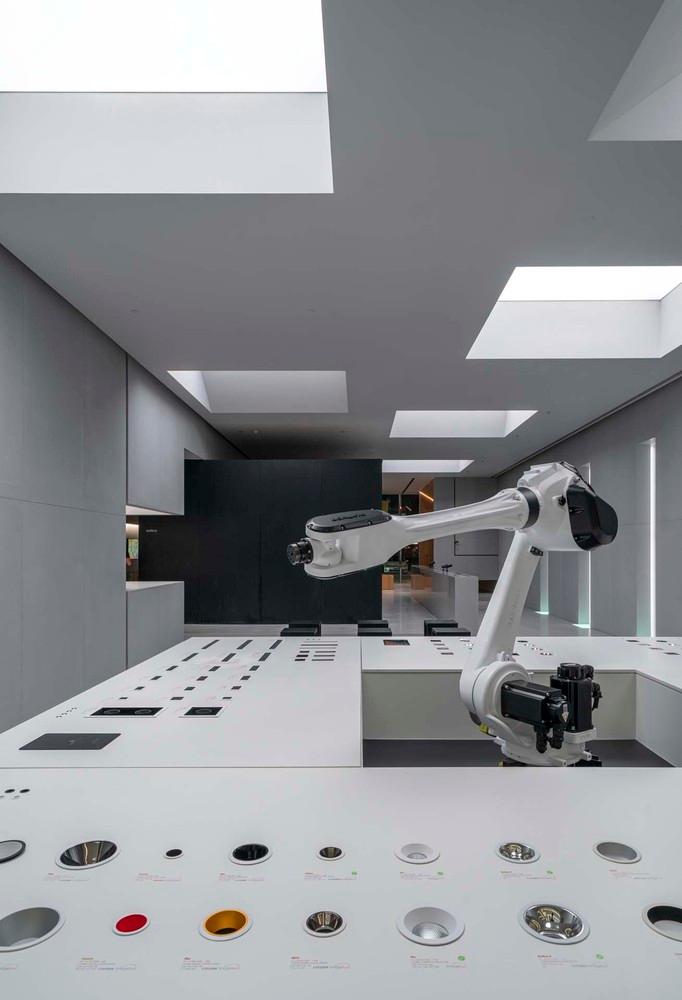 36-臺(tái)面燈具展示Exhibition.jpg 36-臺(tái)面燈具展示Exhibition.jpg